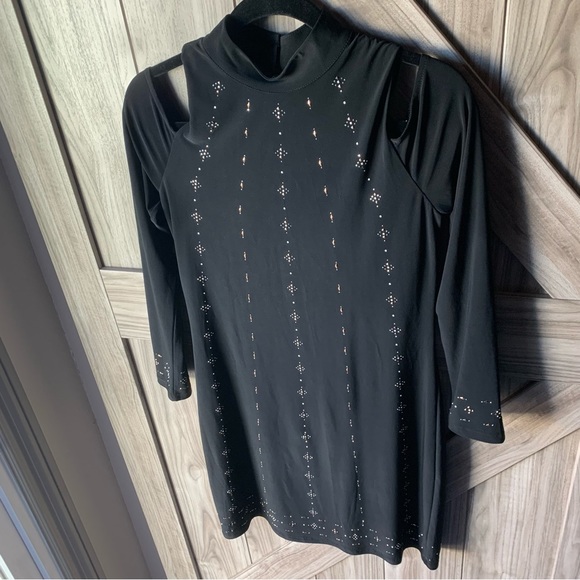 WHBM Cold Shoulder Embellished Dress - Picture 6 of 9